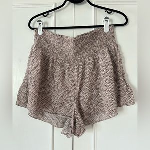 AERIE high wasted wide leg shorts. Size XL.